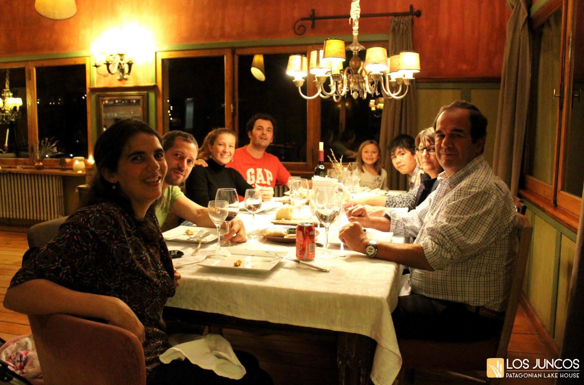 Los Juncos Patagonian Lake House Hotel San Carlos de Bariloche Exterior photo